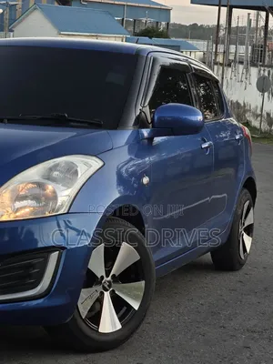 Suzuki Swift 2015 Blue