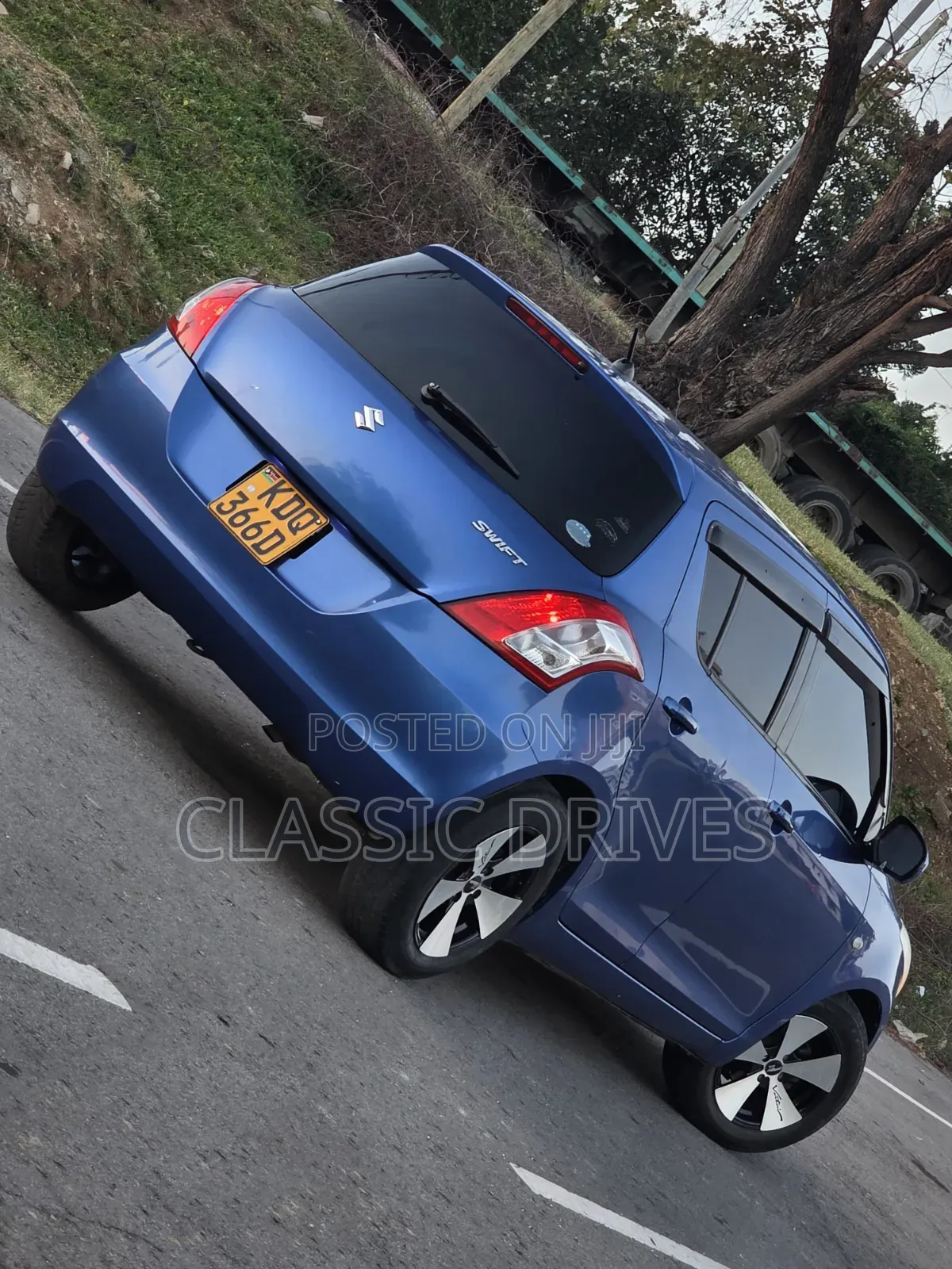 Suzuki Swift 2015 Blue