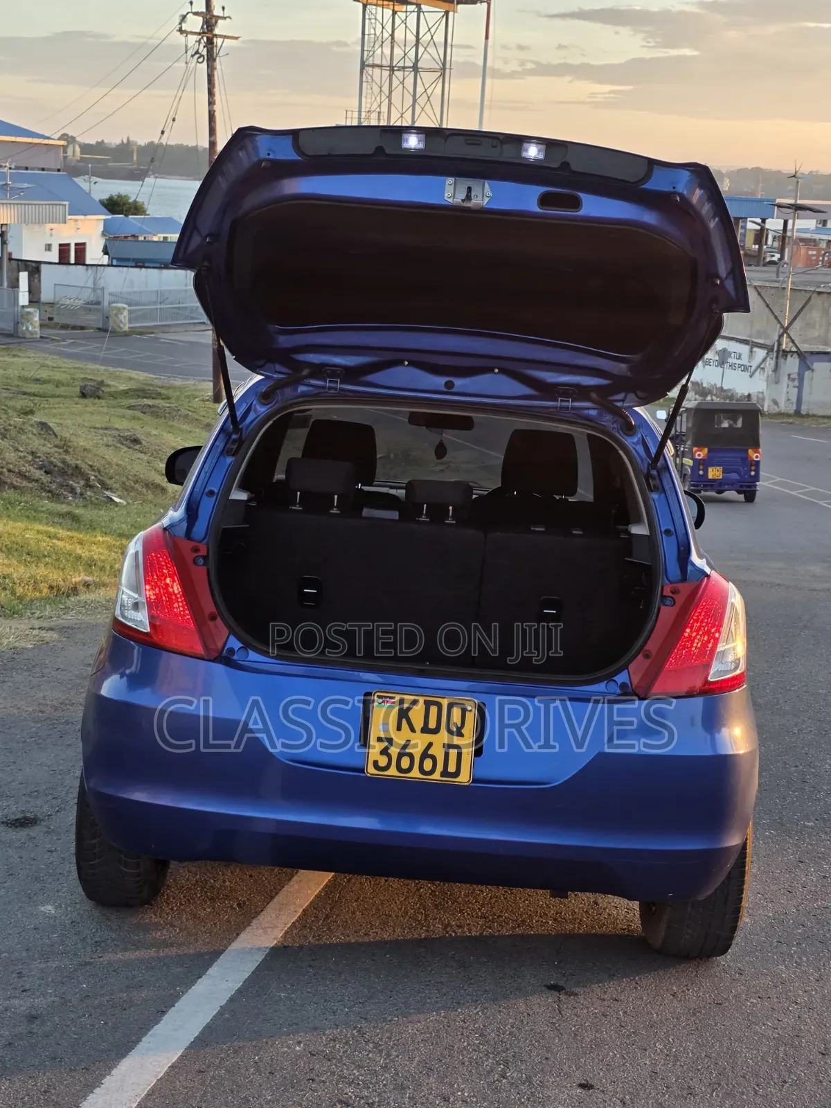 Suzuki Swift 2015 Blue