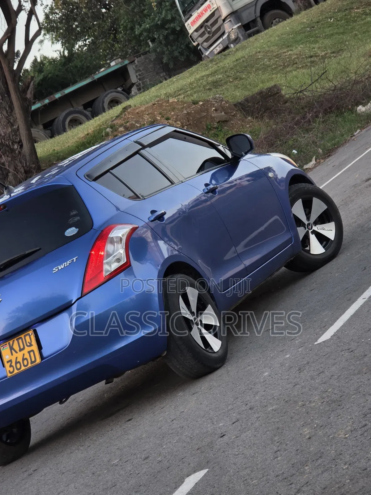 Suzuki Swift 2015 Blue