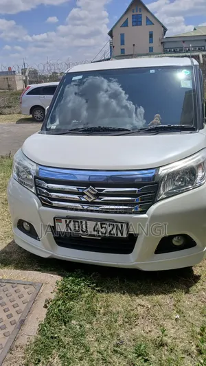 Suzuki Solio 2018 White