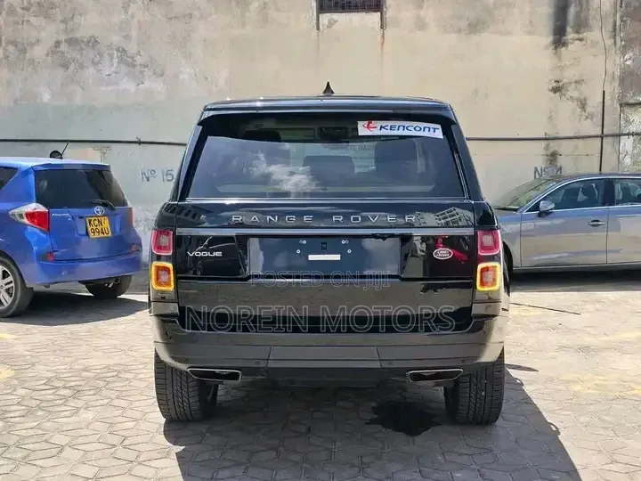 Land Rover Range Rover Vogue 2019 Black