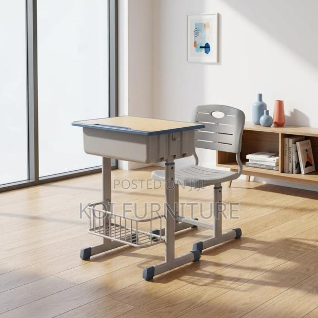 Combo : Modern Height-adjustable Children’S School Desk And Chair Set
