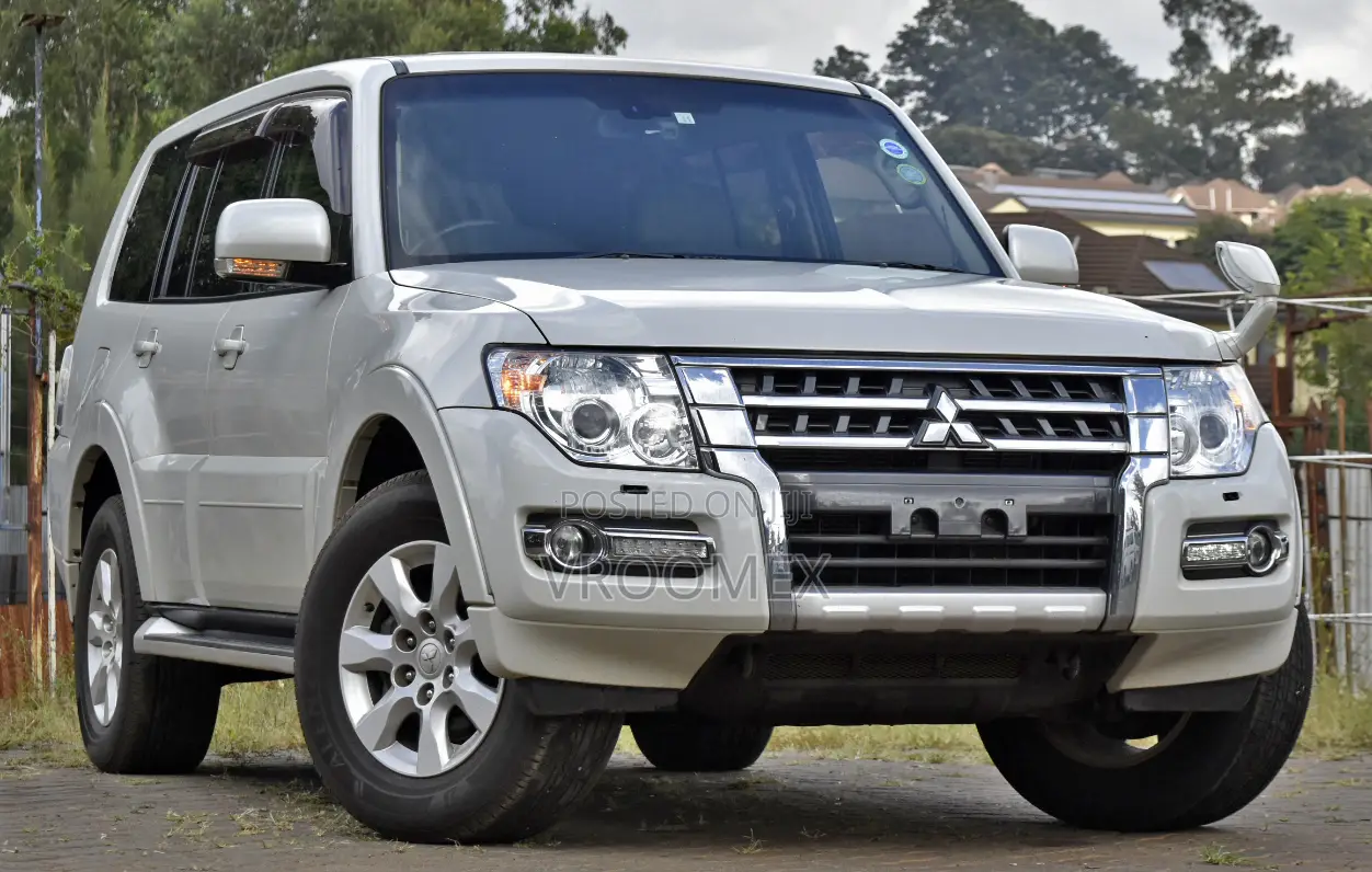 Mitsubishi Pajero Exceed 2018 White