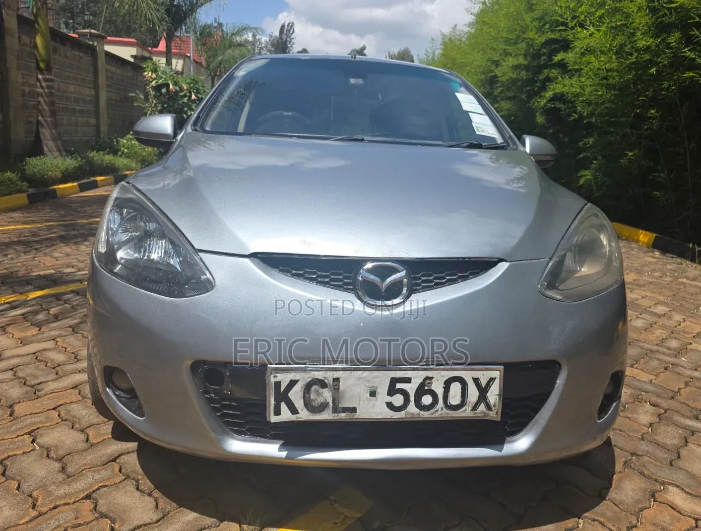 Mazda Demio 2010 Silver
