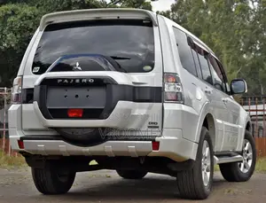 Mitsubishi Pajero Exceed 2018 White
