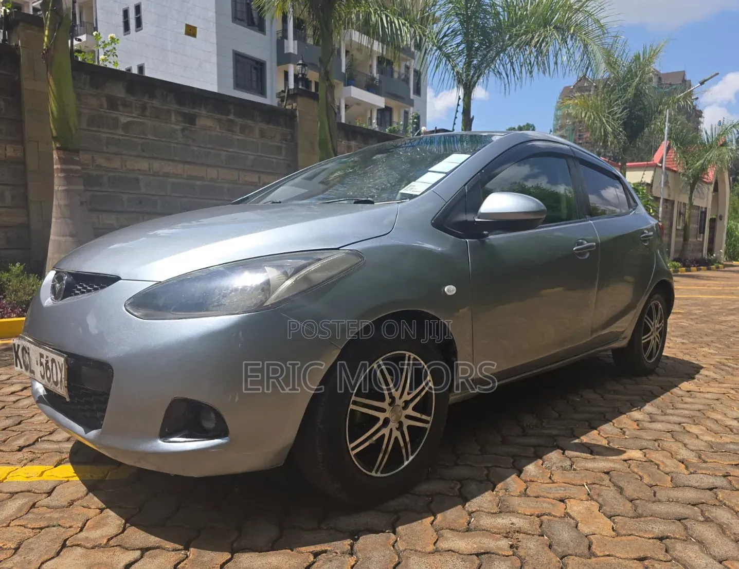 Mazda Demio 2010 Silver