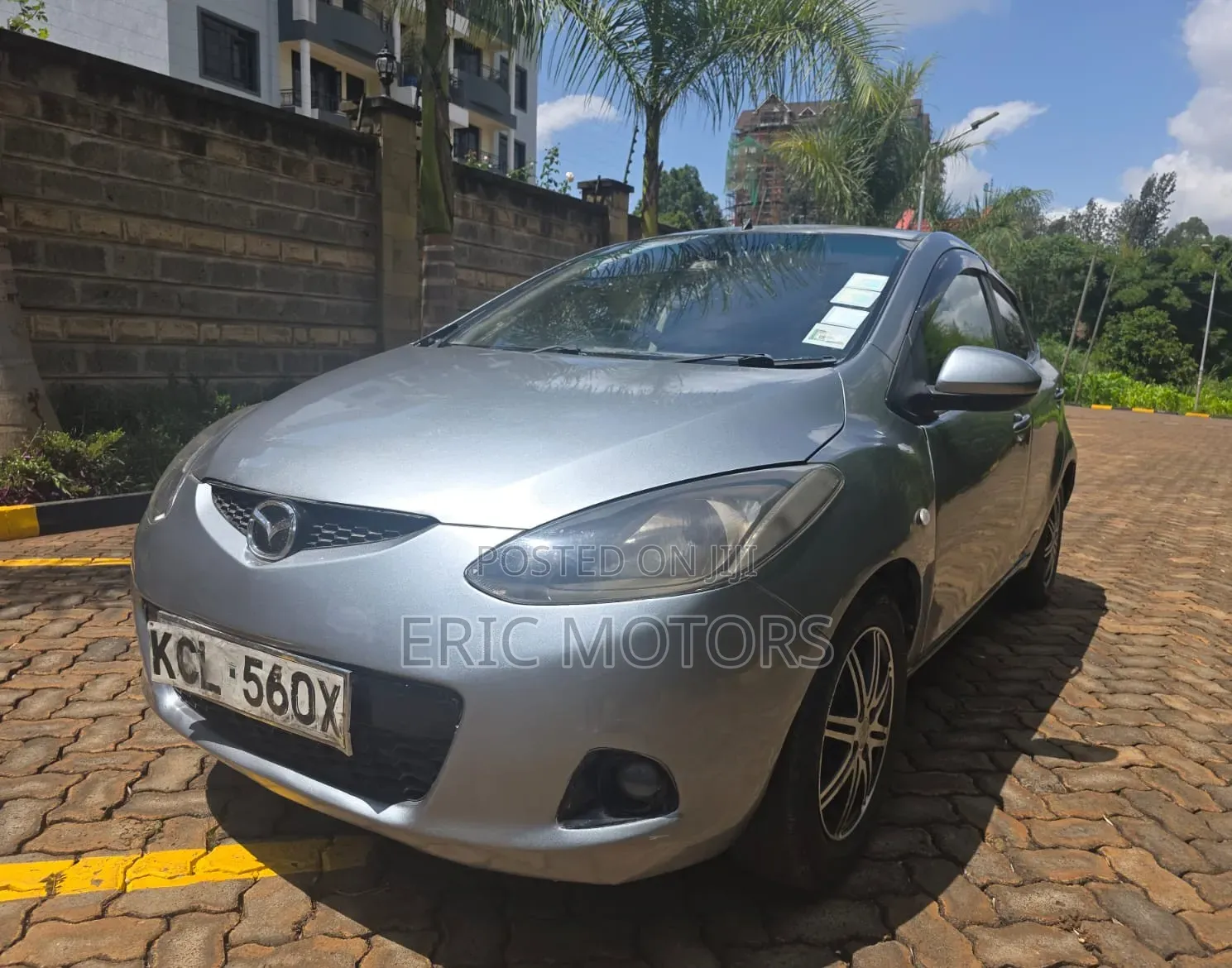 Mazda Demio 2010 Silver