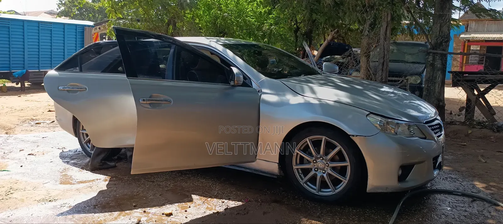 Toyota Mark X 2011 Gray