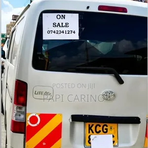 Toyota HiAce 2008 Silver