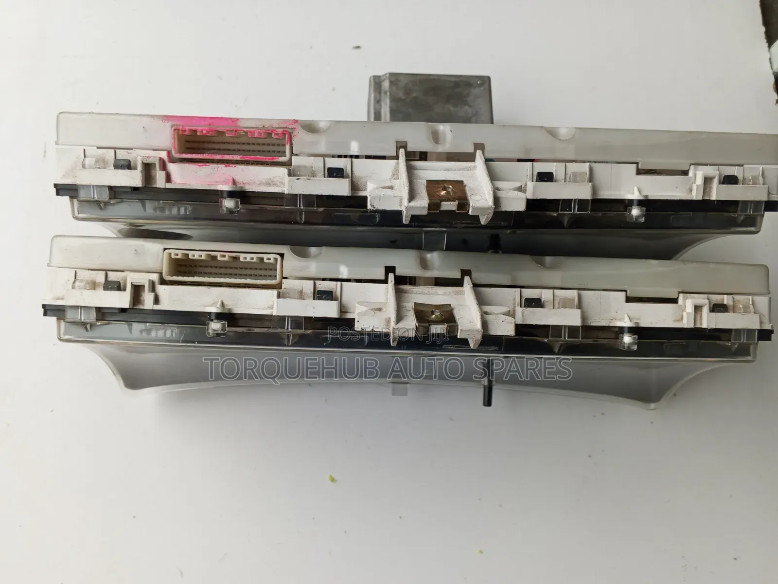 Toyota Nze/Fielder/Runx Clock