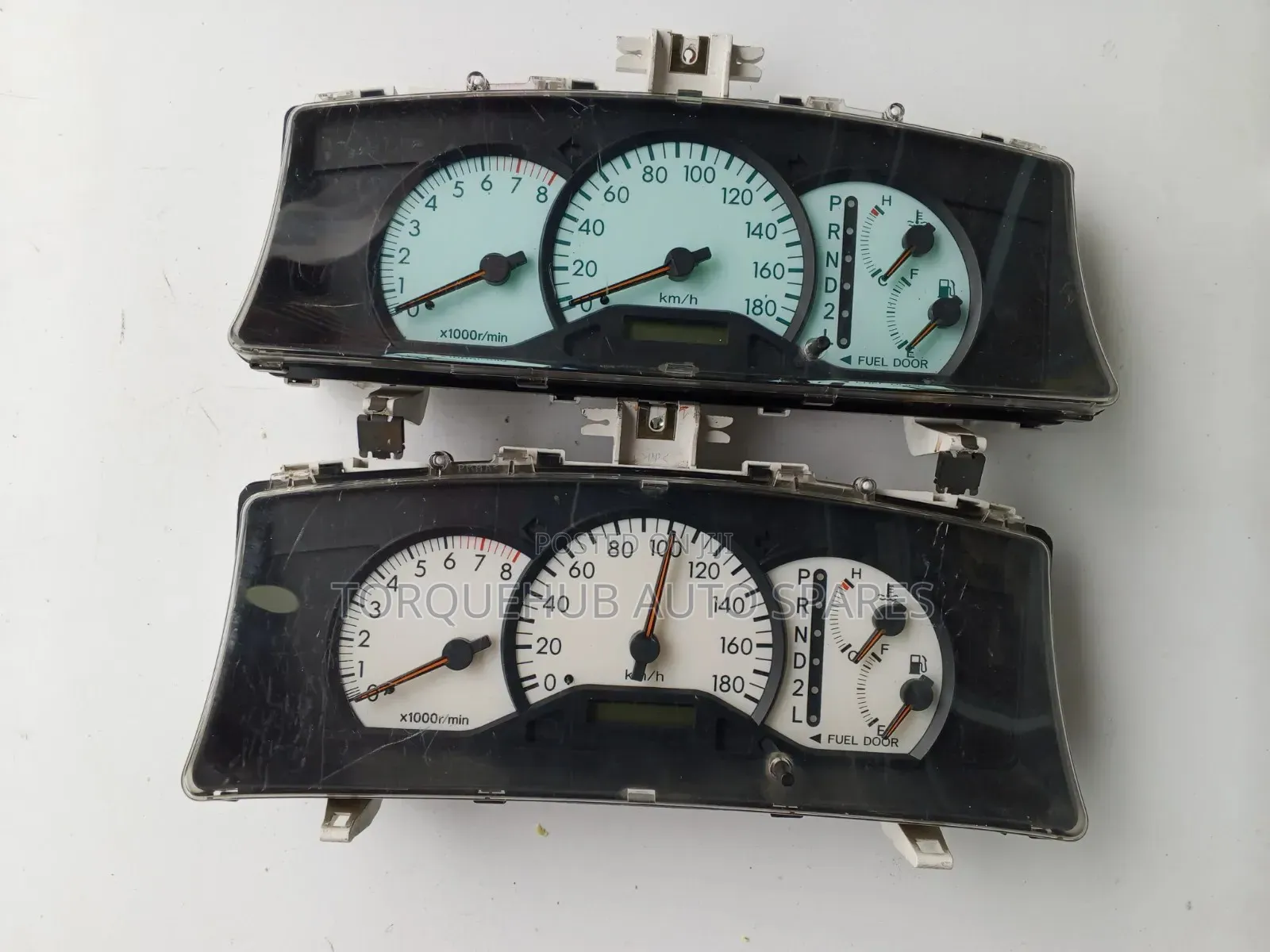 Toyota Nze/Fielder/Runx Clock