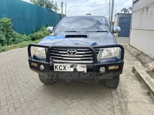 Toyota Hilux 3.0 D-4D 4x4 2013 Black