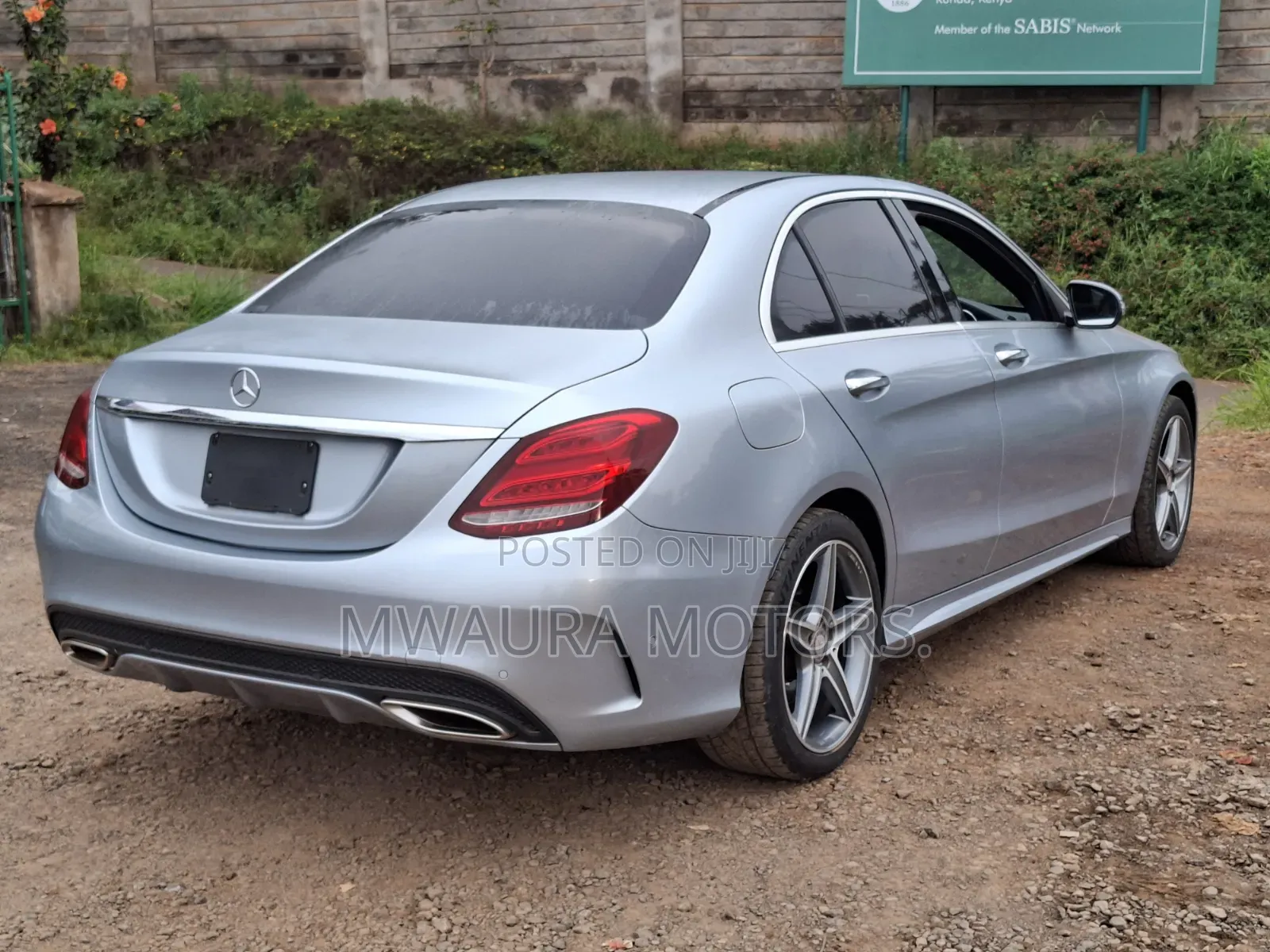 Mercedes-Benz C200 2016 Blue