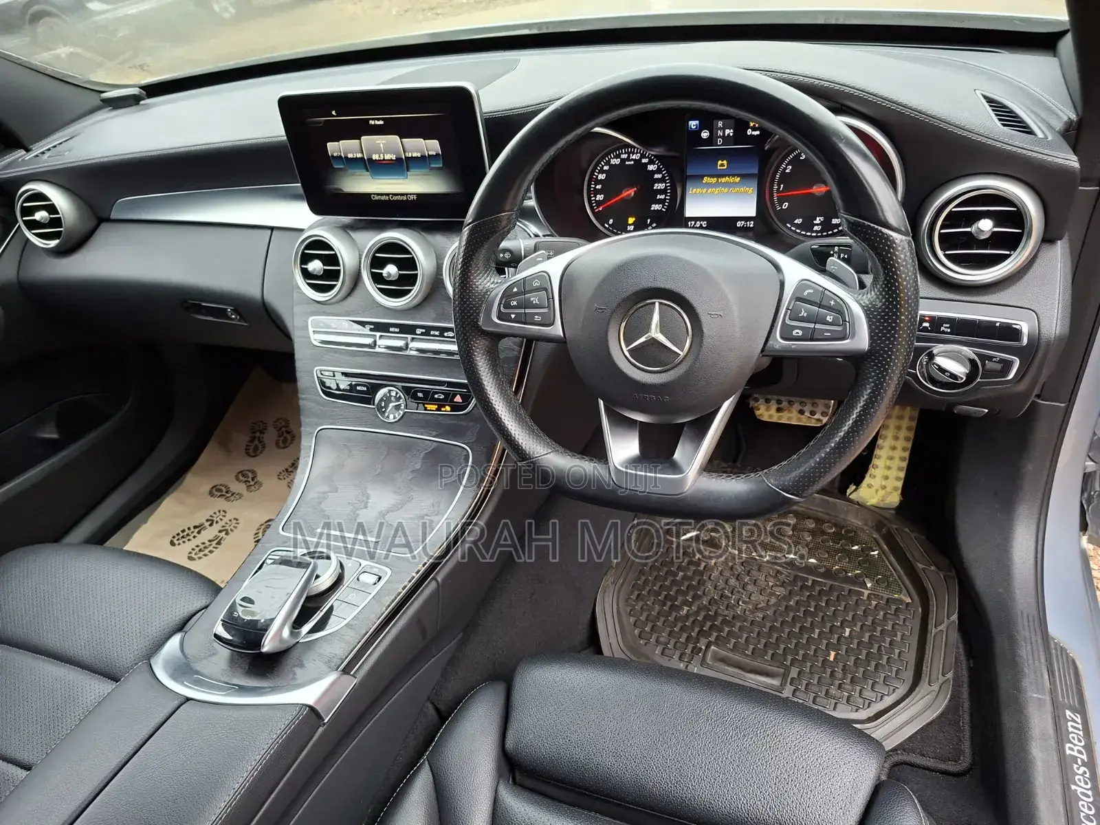 Mercedes-Benz C200 2016 Blue