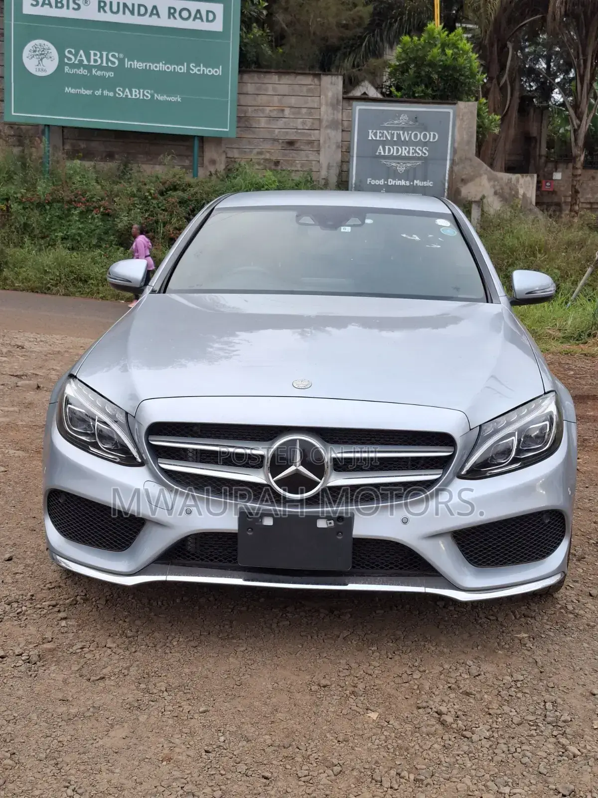 Mercedes-Benz C200 2016 Blue