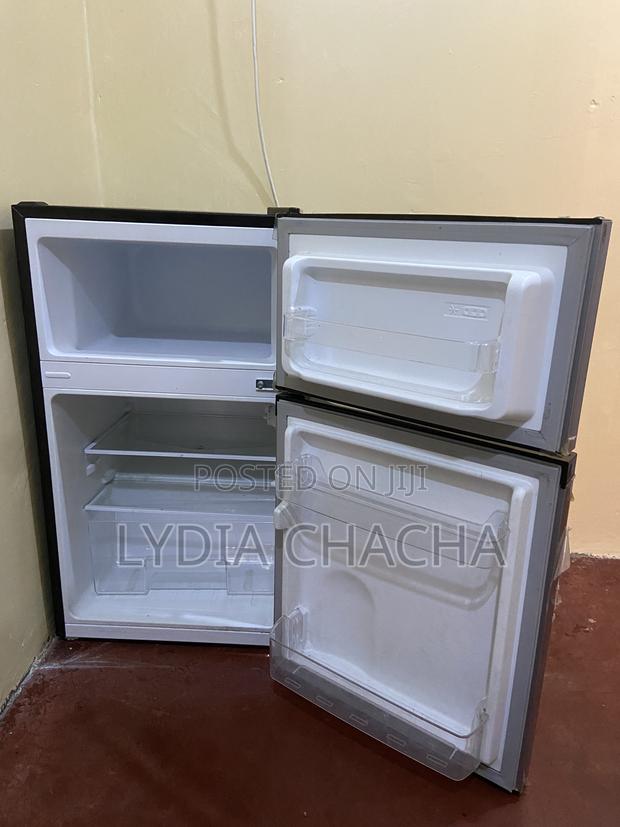 Refrigerator - thumbnail 2