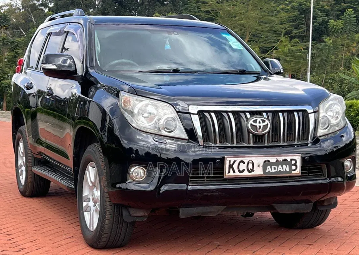 Toyota Land Cruiser Prado 2011 Black