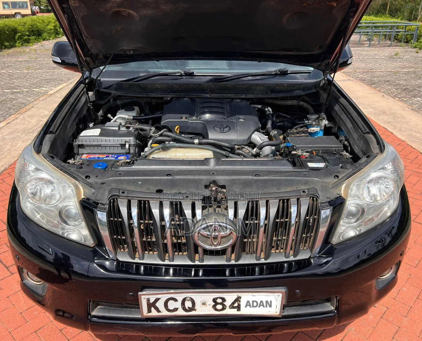 Toyota Land Cruiser Prado 2011 Black