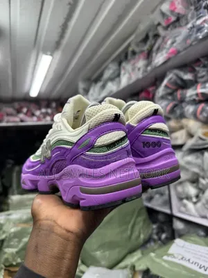 New Balance 1000