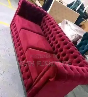 Maroon Chester Seat