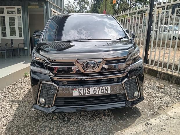 Toyota Vellfire 2018 Black