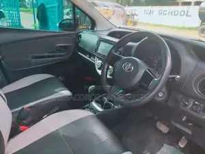 Toyota Vitz 2019 Blue