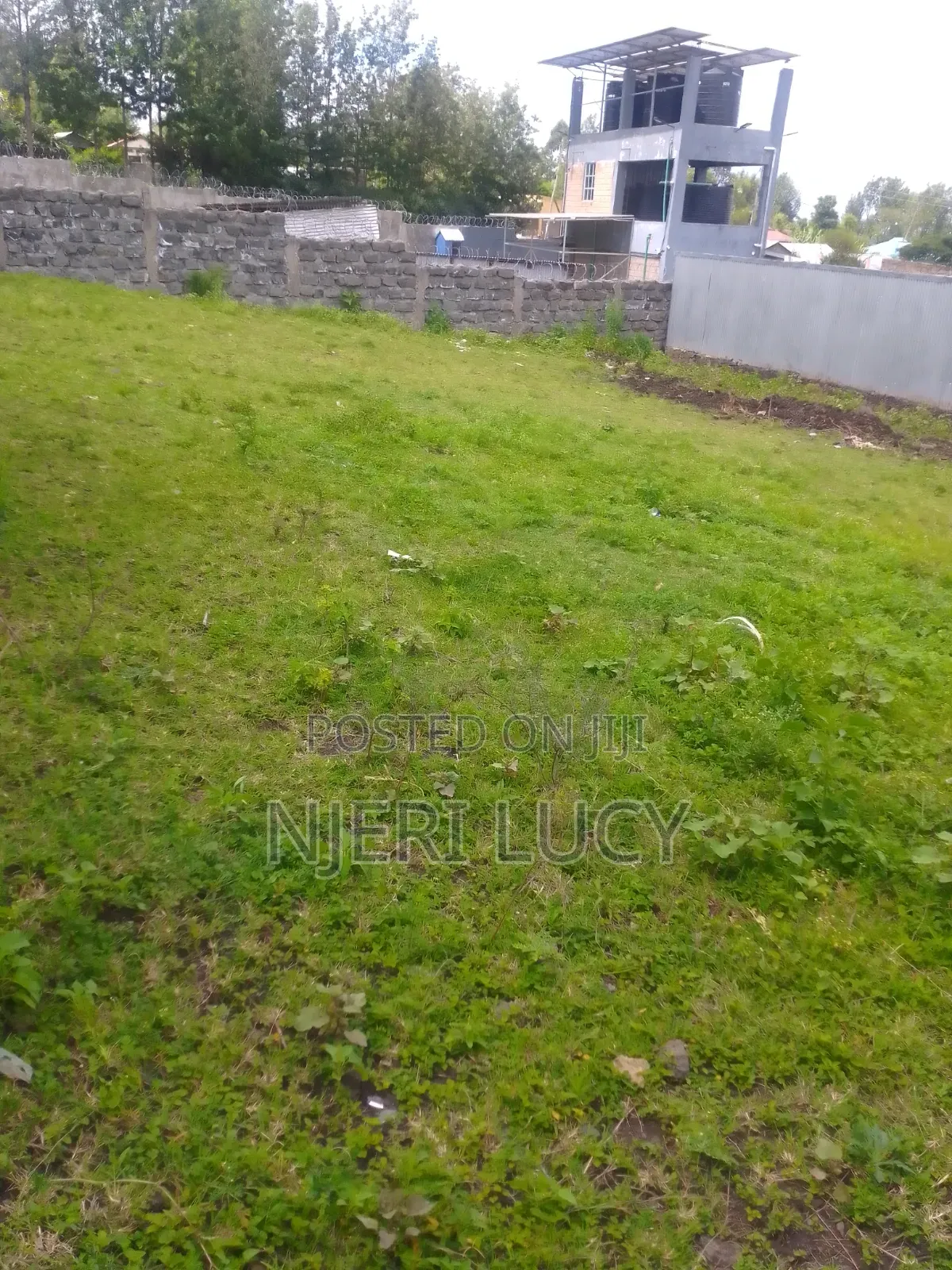 An 1/8 Land for Sale