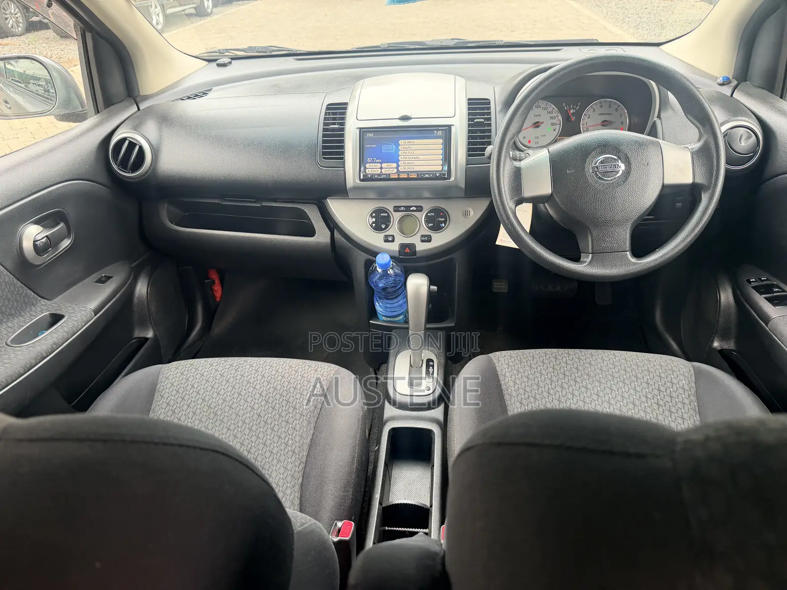 Nissan Note 2011 Green