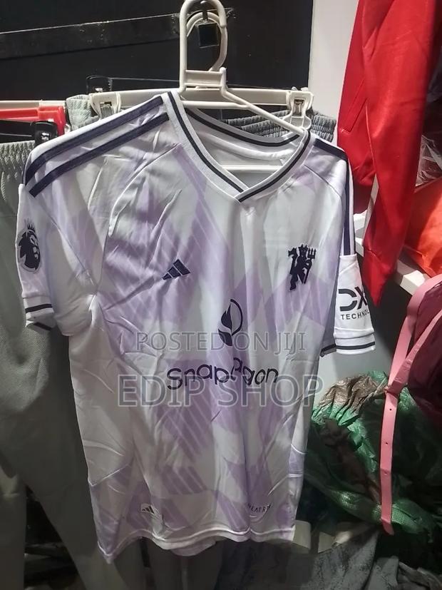 3rd Kit Manchester United Jersey - thumbnail 2