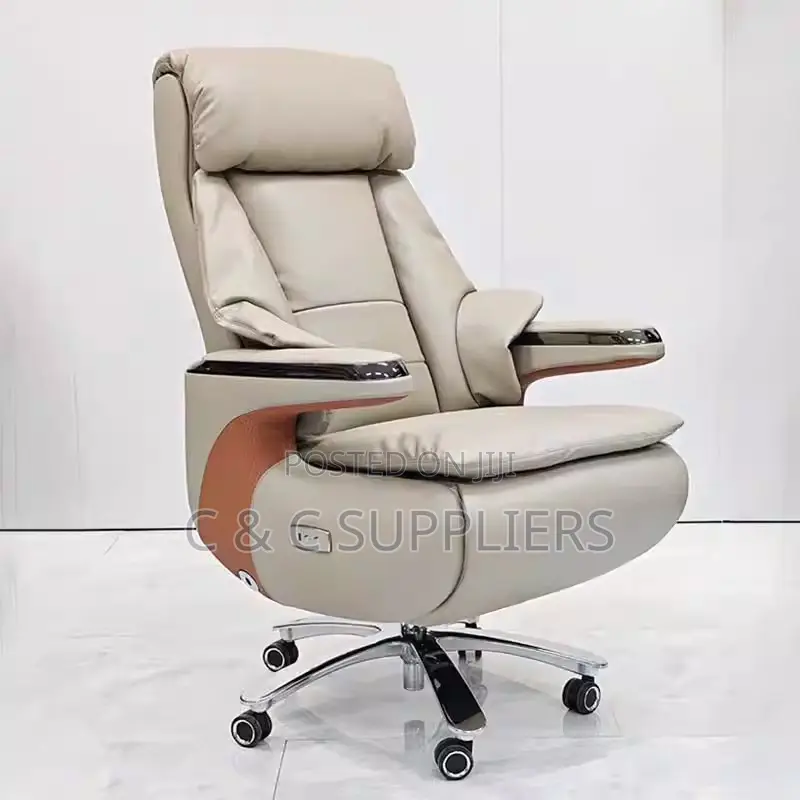 Director's Executive Seat