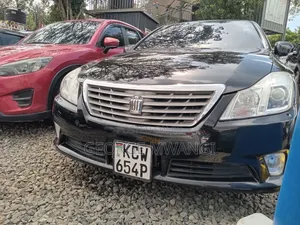Toyota Crown 2012 Black