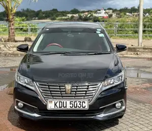 Toyota Premio 2018 Black