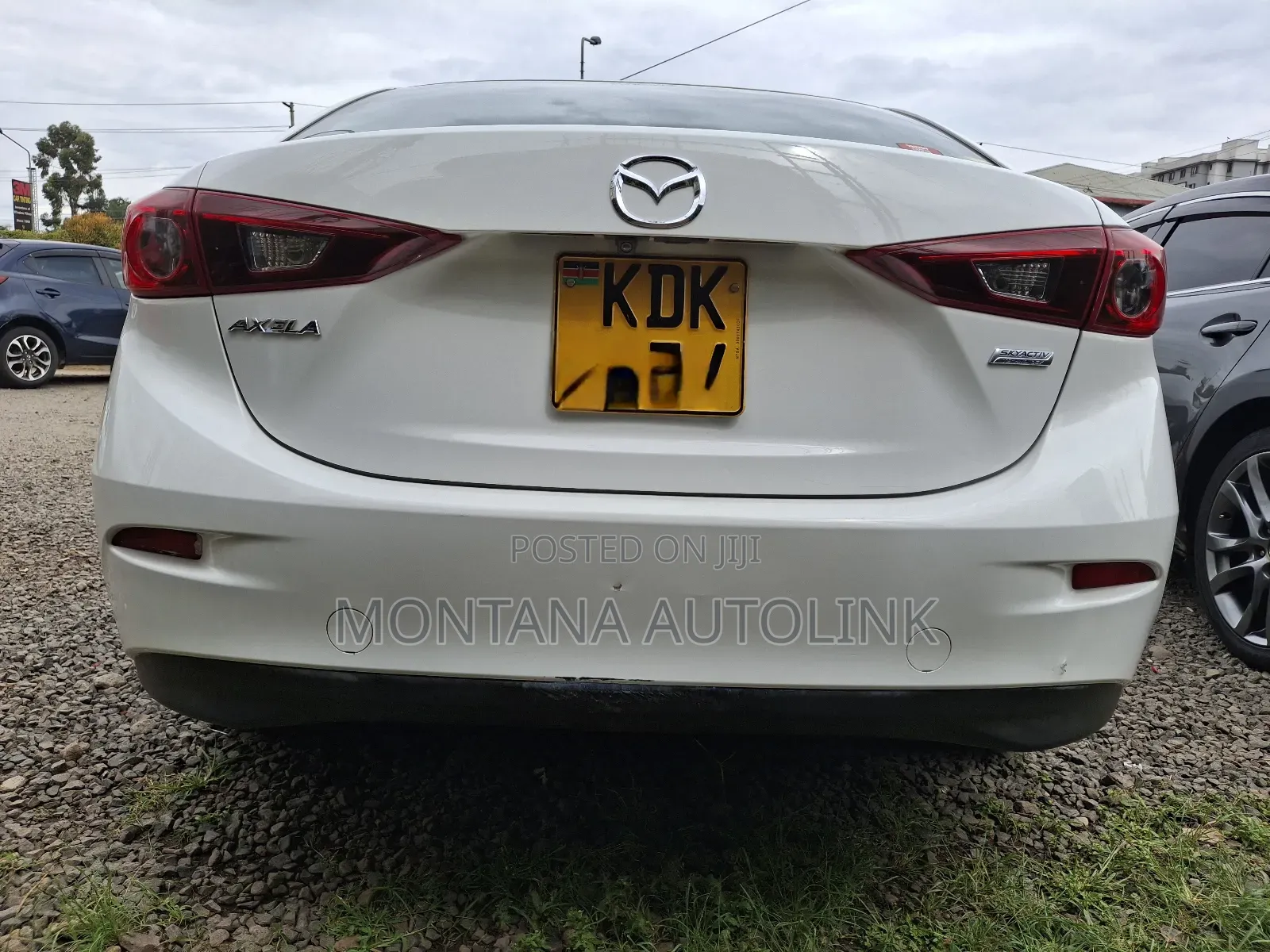 Mazda Axela 2015 Pearl
