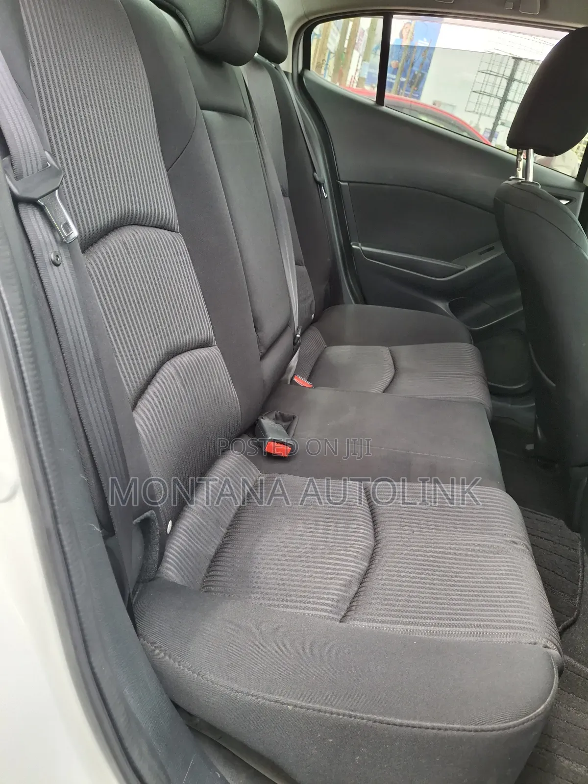 Mazda Axela 2015 Pearl