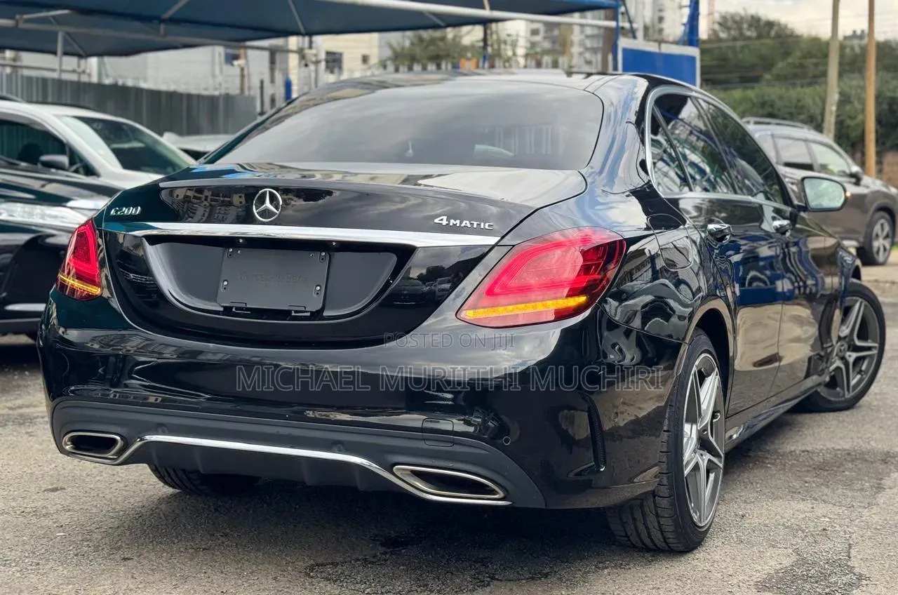 Mercedes-Benz C200 2019 Black