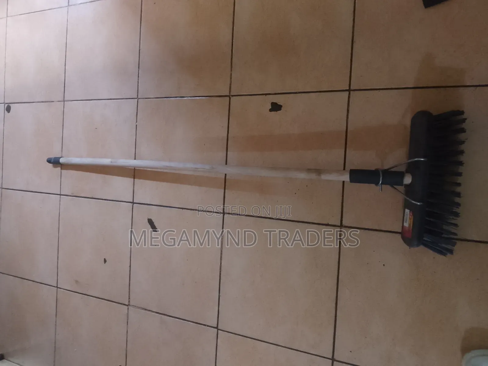 Hard Broom / Household Broom With Wooden Handles 120cm