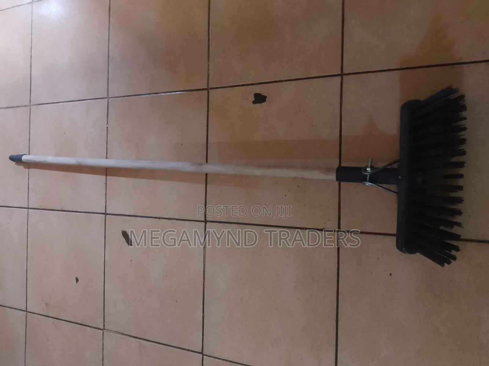 Hard Broom / Household Broom With Wooden Handles 120cm