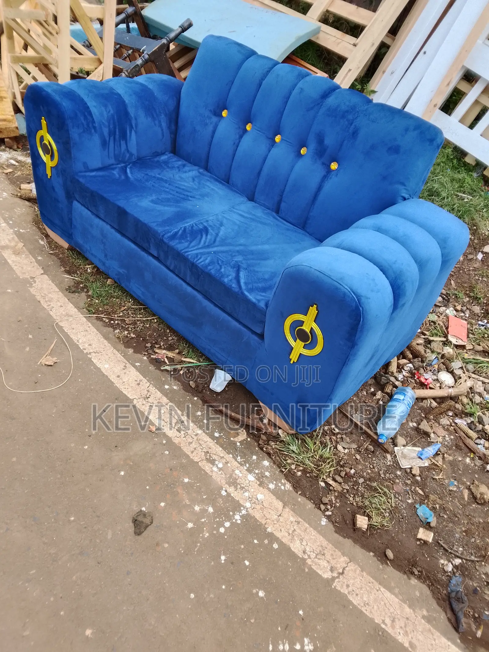 Blue Box Seat
