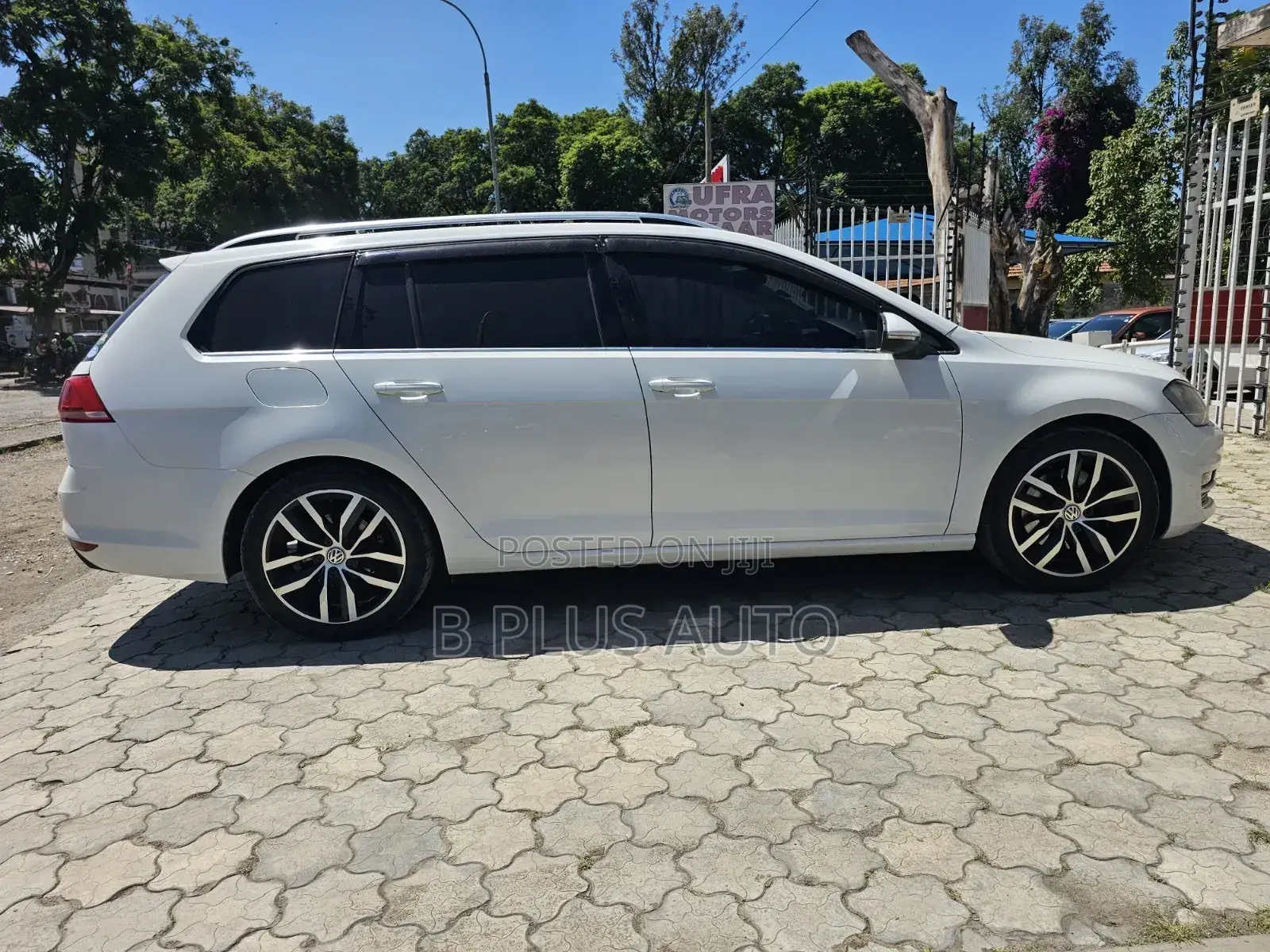 Volkswagen Golf 2014 White