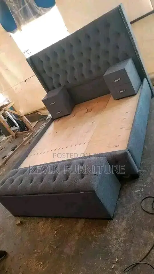 Grey Chester Bed