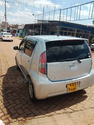 Toyota Passo 2006 Silver