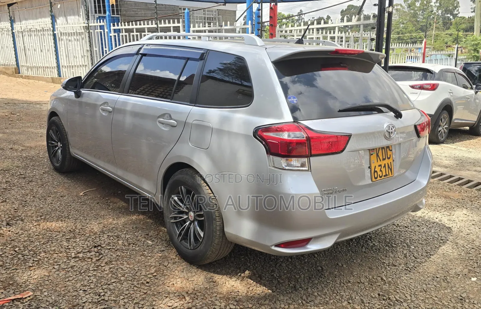 Toyota Corolla Fielder 2015 Silver