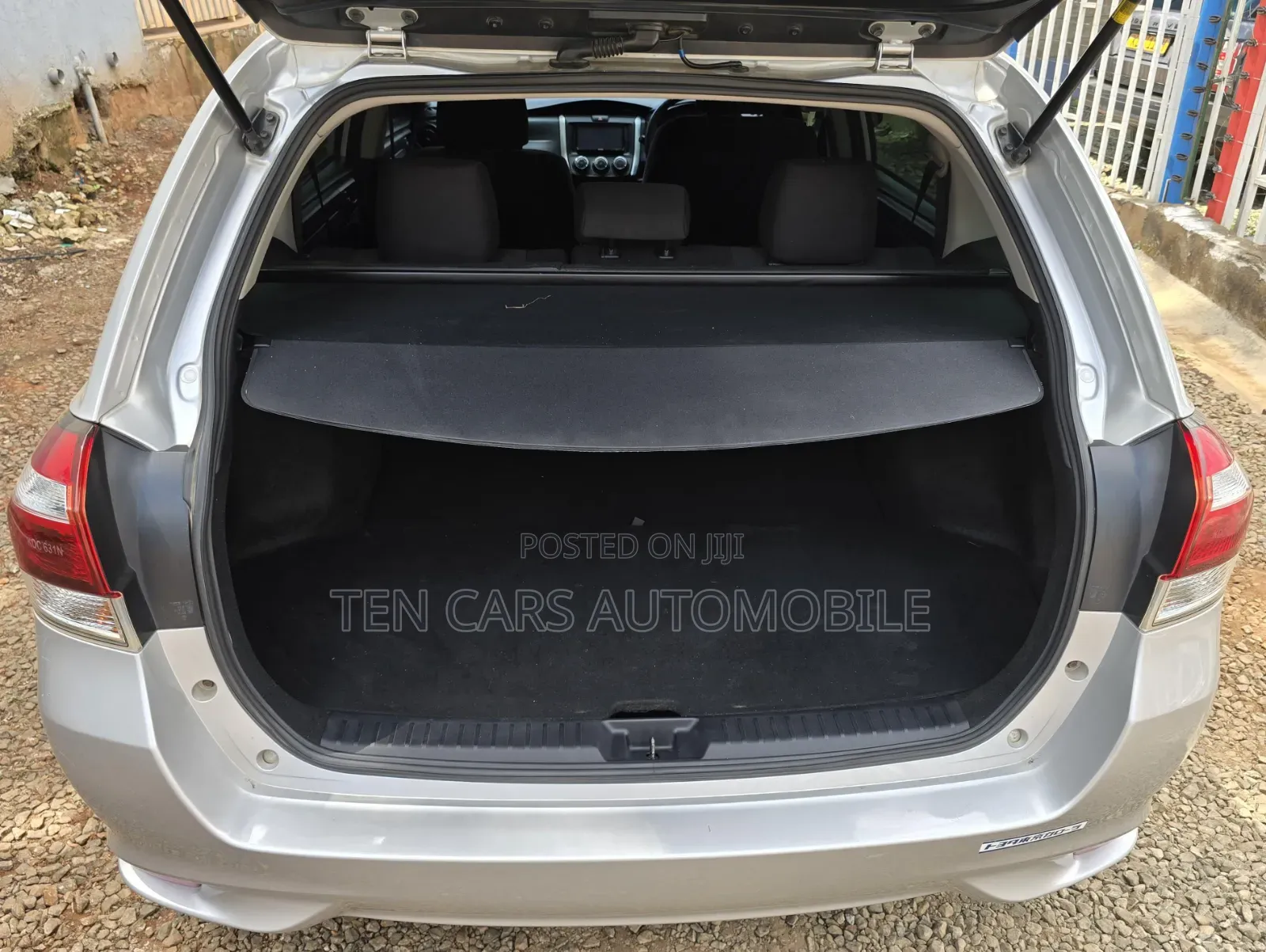 Toyota Corolla Fielder 2015 Silver