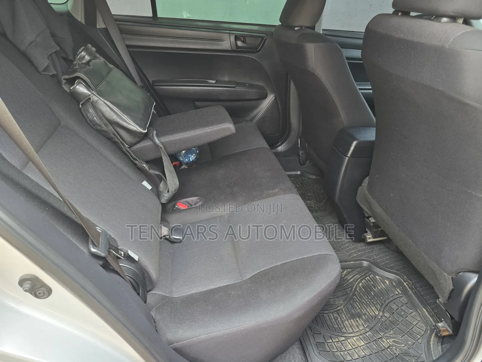 Toyota Corolla Fielder 2015 Silver