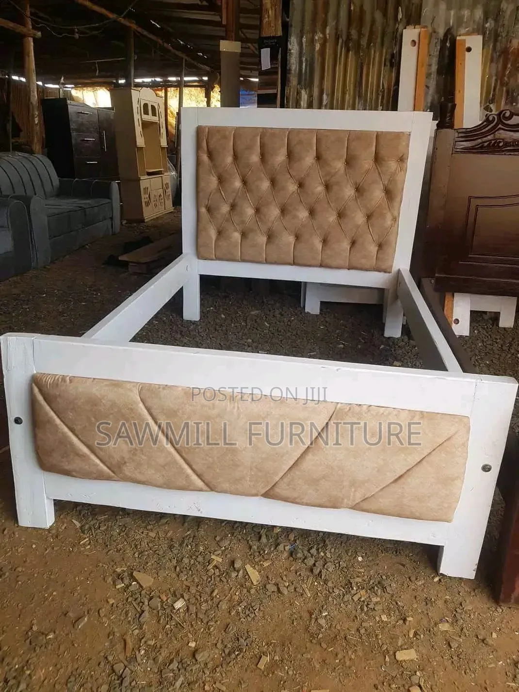 Brown 4*6 Semi Chester Bed