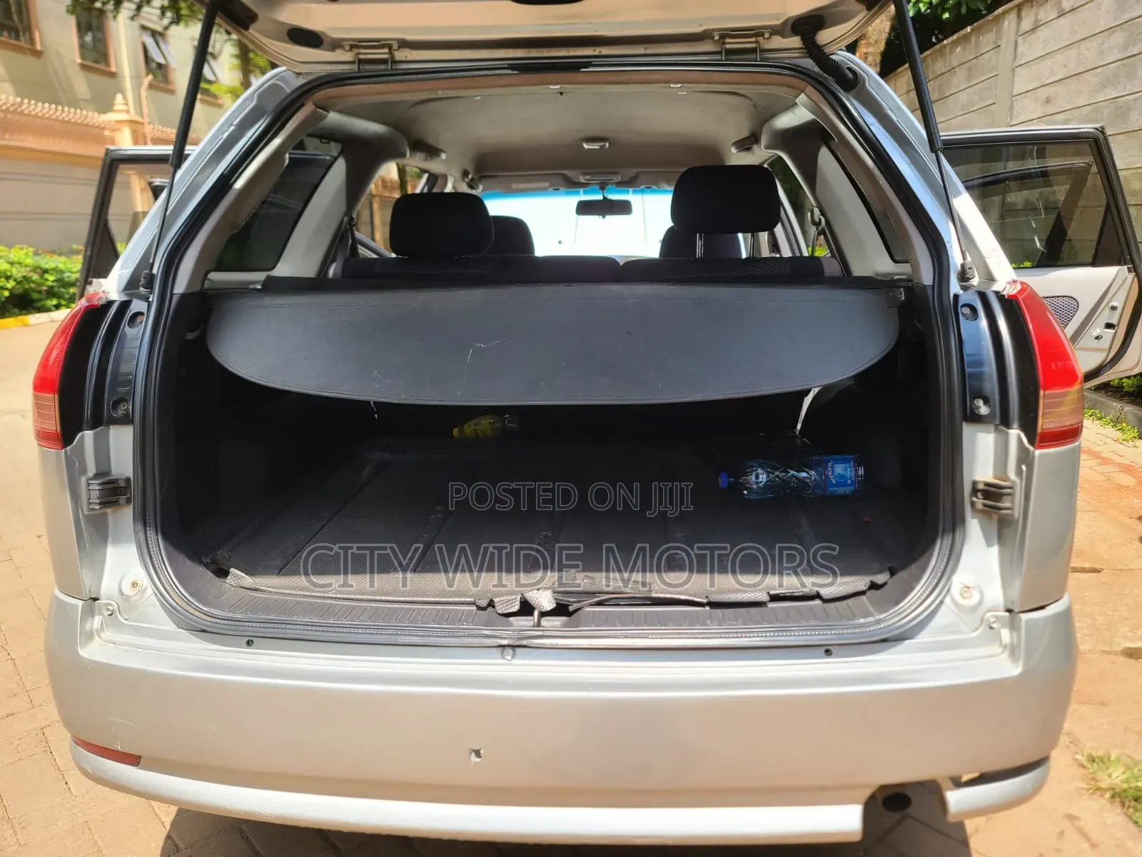 Nissan Wingroad 2005 Silver