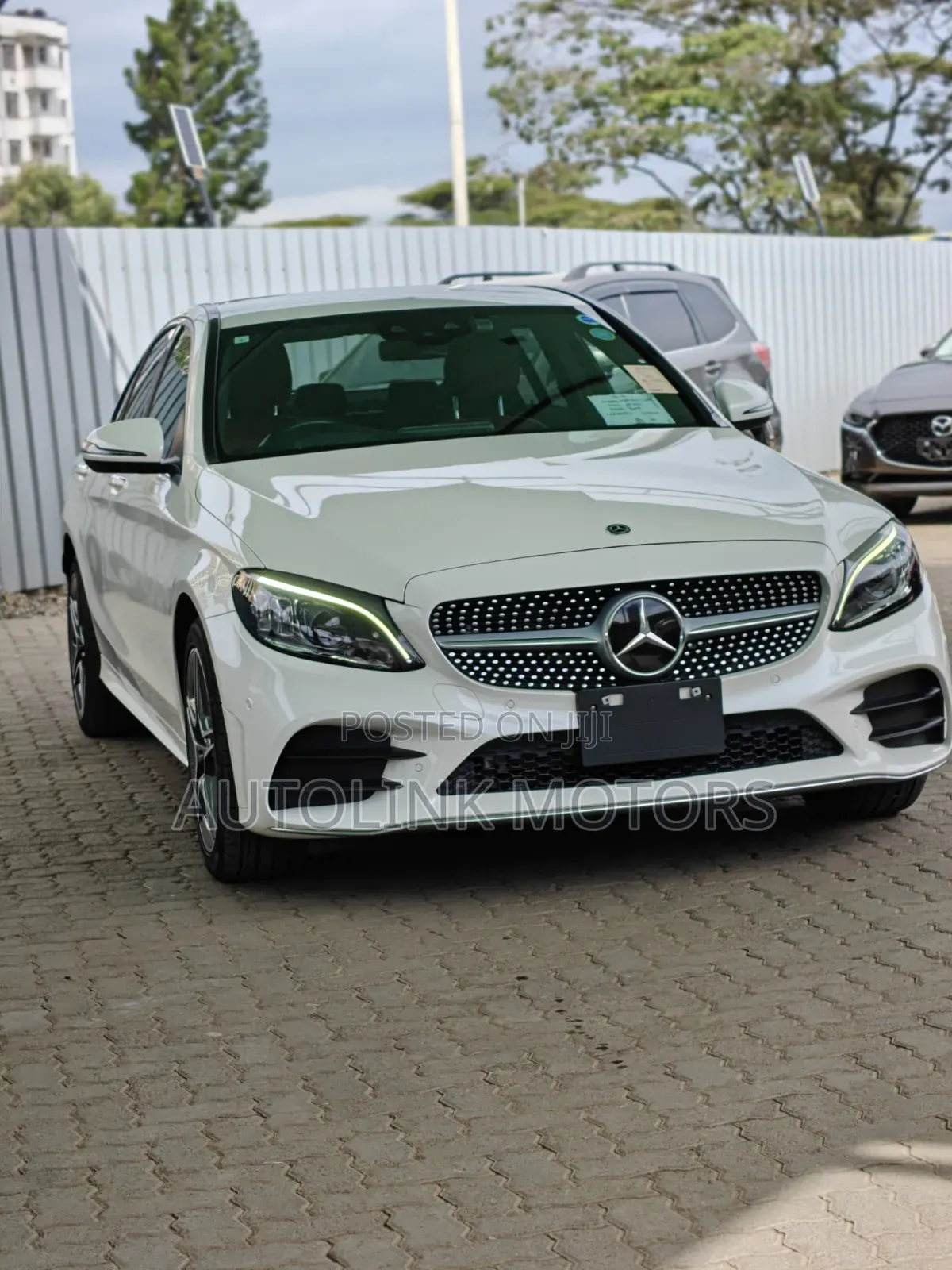 Mercedes-Benz C200 2019 White