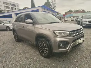 Suzuki Vitara 2022 Silver