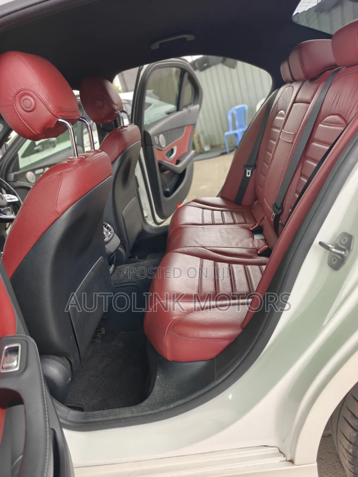 Mercedes-Benz C200 2019 White